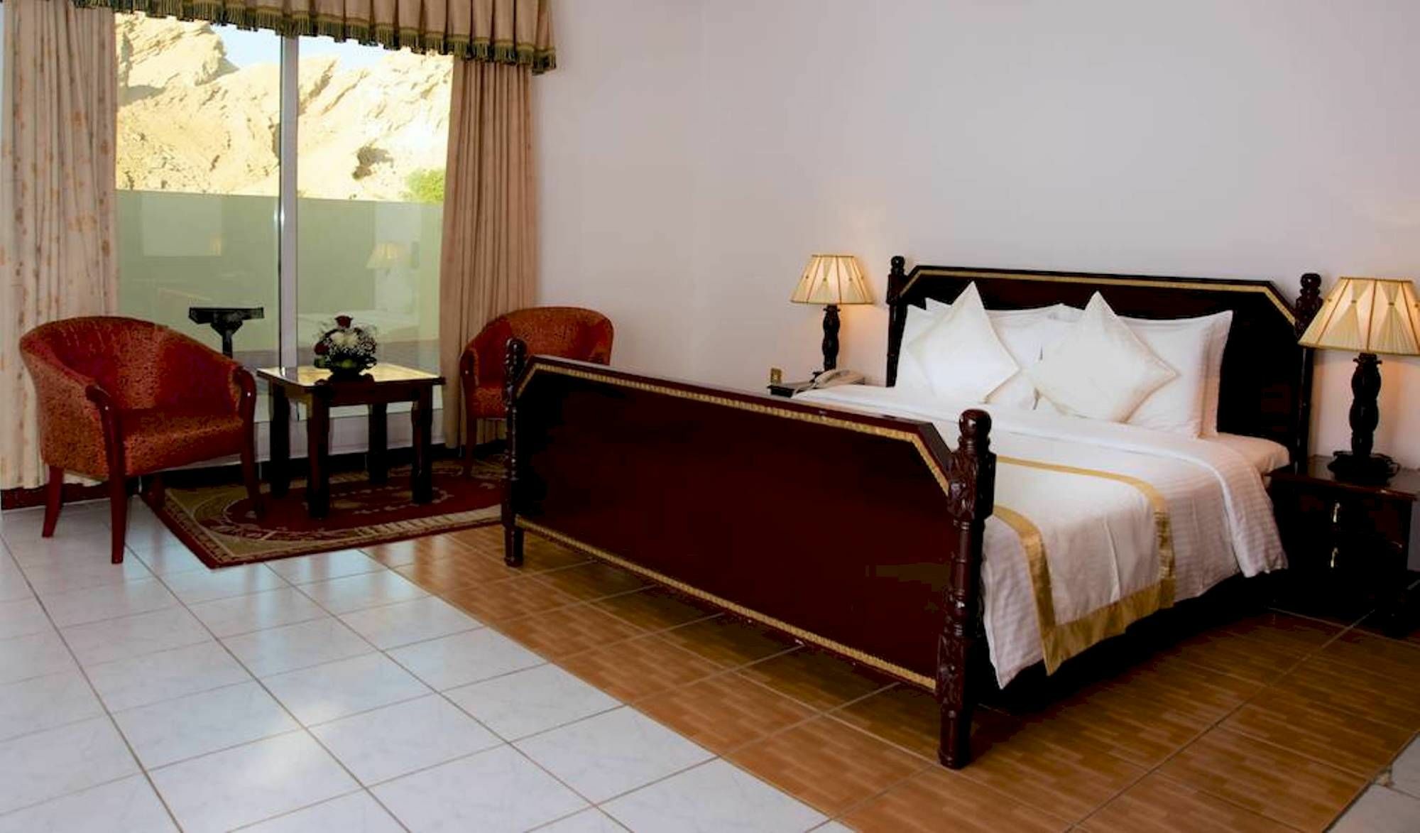 กรีน มุบาซซาห์ ชาเลต์ส Hotel อัลอิน ภายนอก รูปภาพ